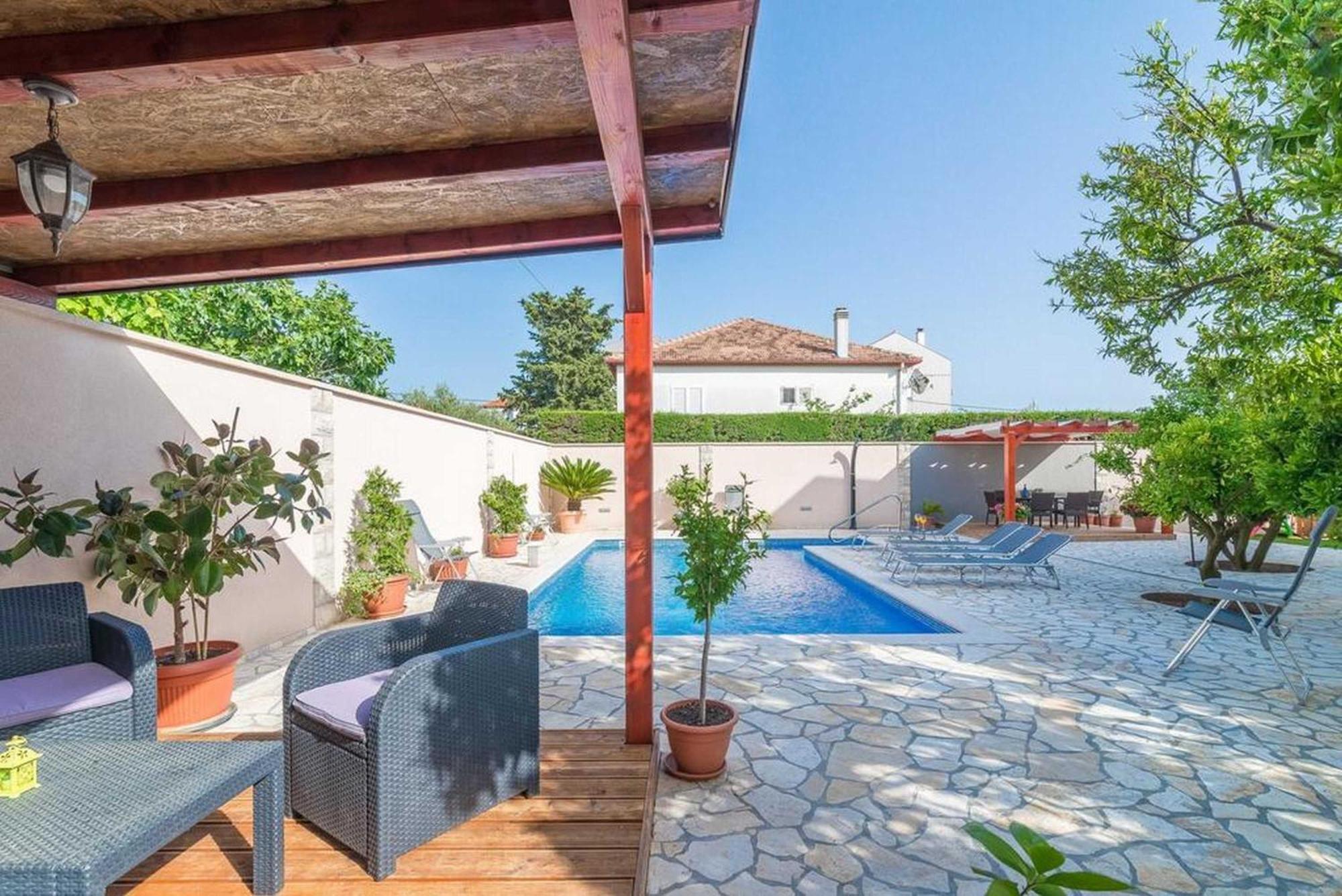 Apartments Villa Odesa With Shared Pool ザダル 部屋 写真